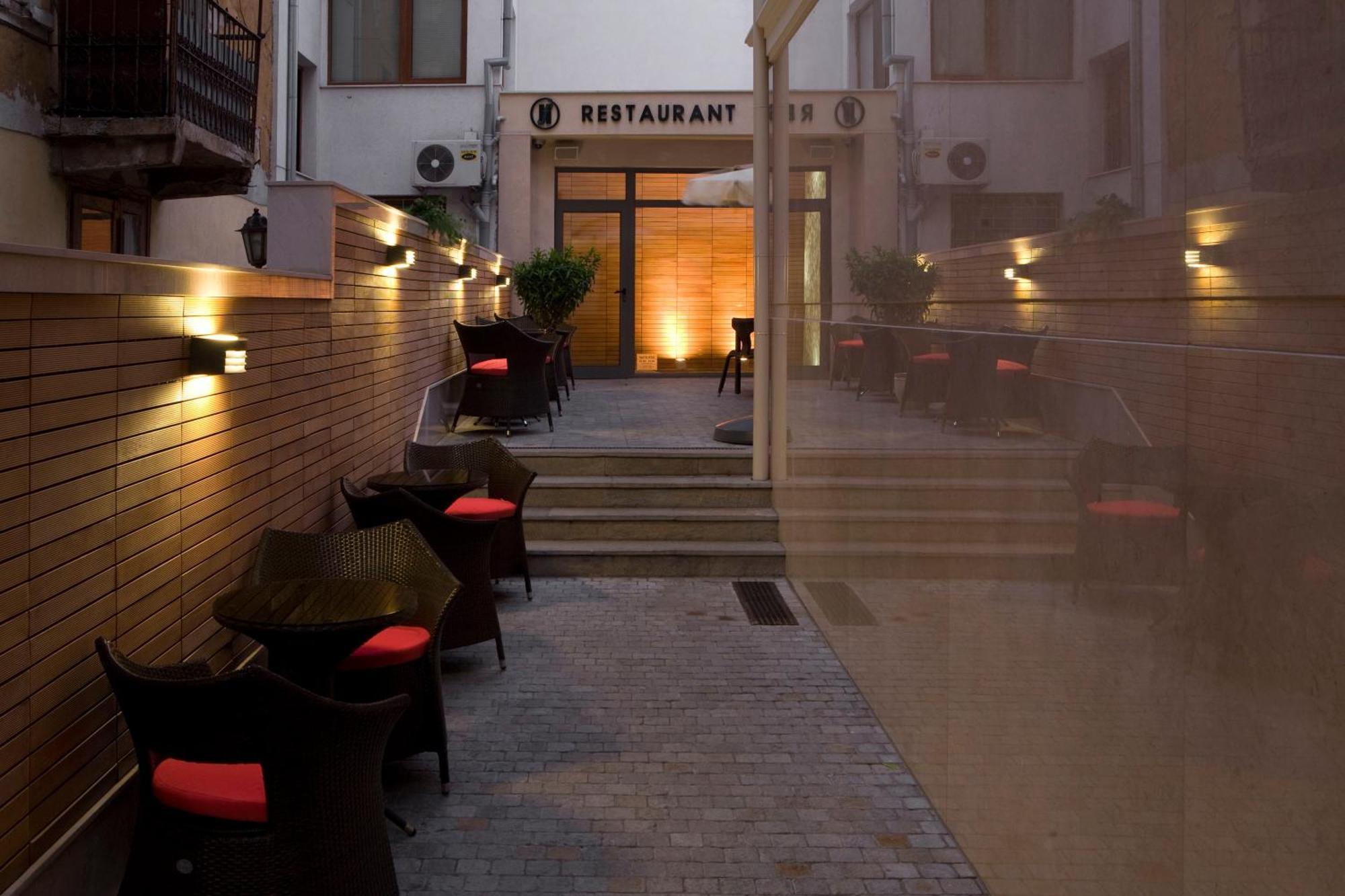 Famous House Hotel Plovdiv Eksteriør billede